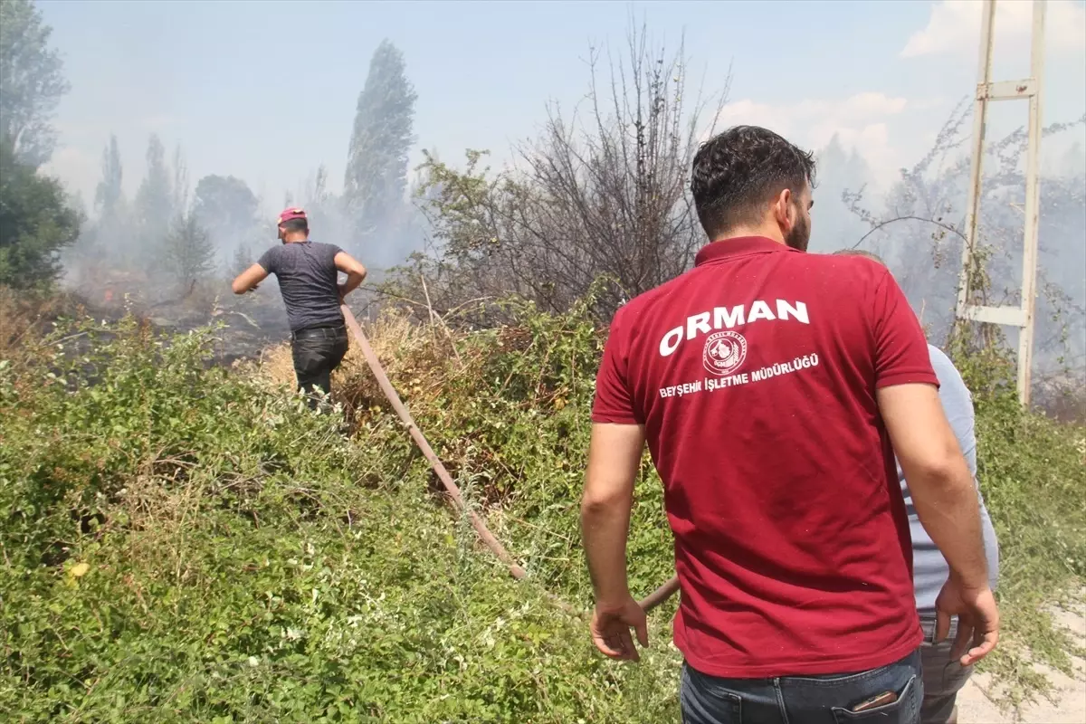 Beyşehir’de Tarla Yangını Kontrol Altına Alındı