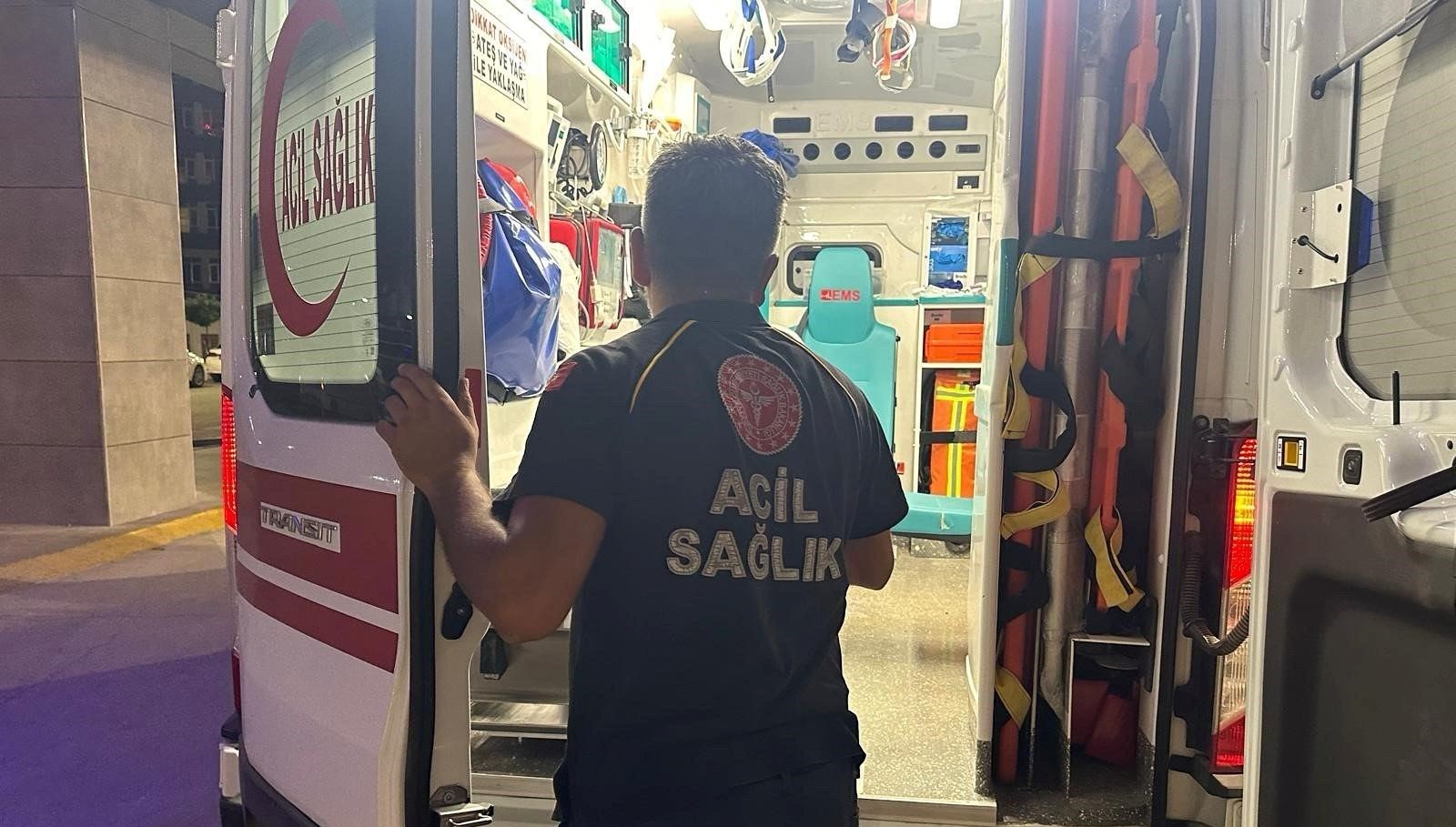 Adıyaman’da motosiklet devrildi: 2 yaralı