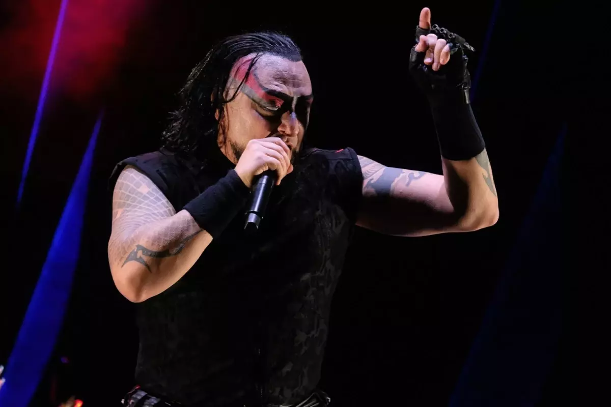 İki ilde konserleri iptal edilen Hayko Cepkin’den manidar paylaşım