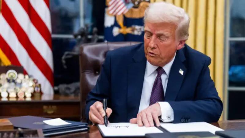 Trump vasıflı işçiler için vize ücretini 100 bin dolara çıkardı; 1 milyon dolara oturma izni verilecek: Artık en üst düzeydeki olağanüstü insanları kabul ediyoruz!