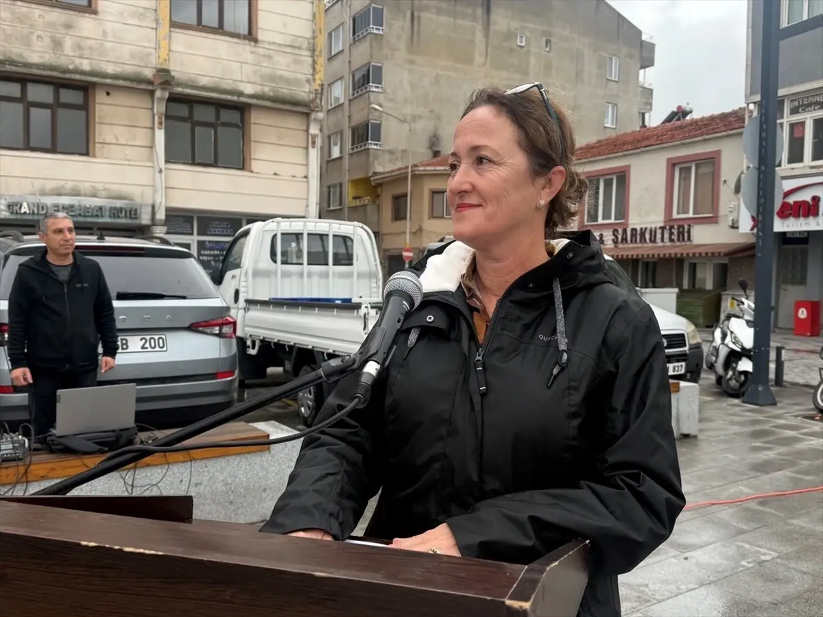 Eceabat’ta Muhtarlar Günü Töreni