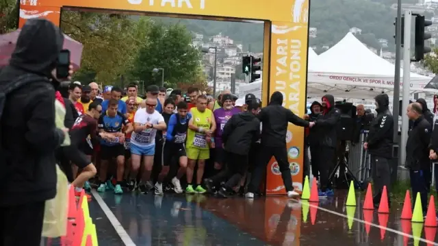 Ordu’da yarı maraton ve halk koşusu düzenlendi