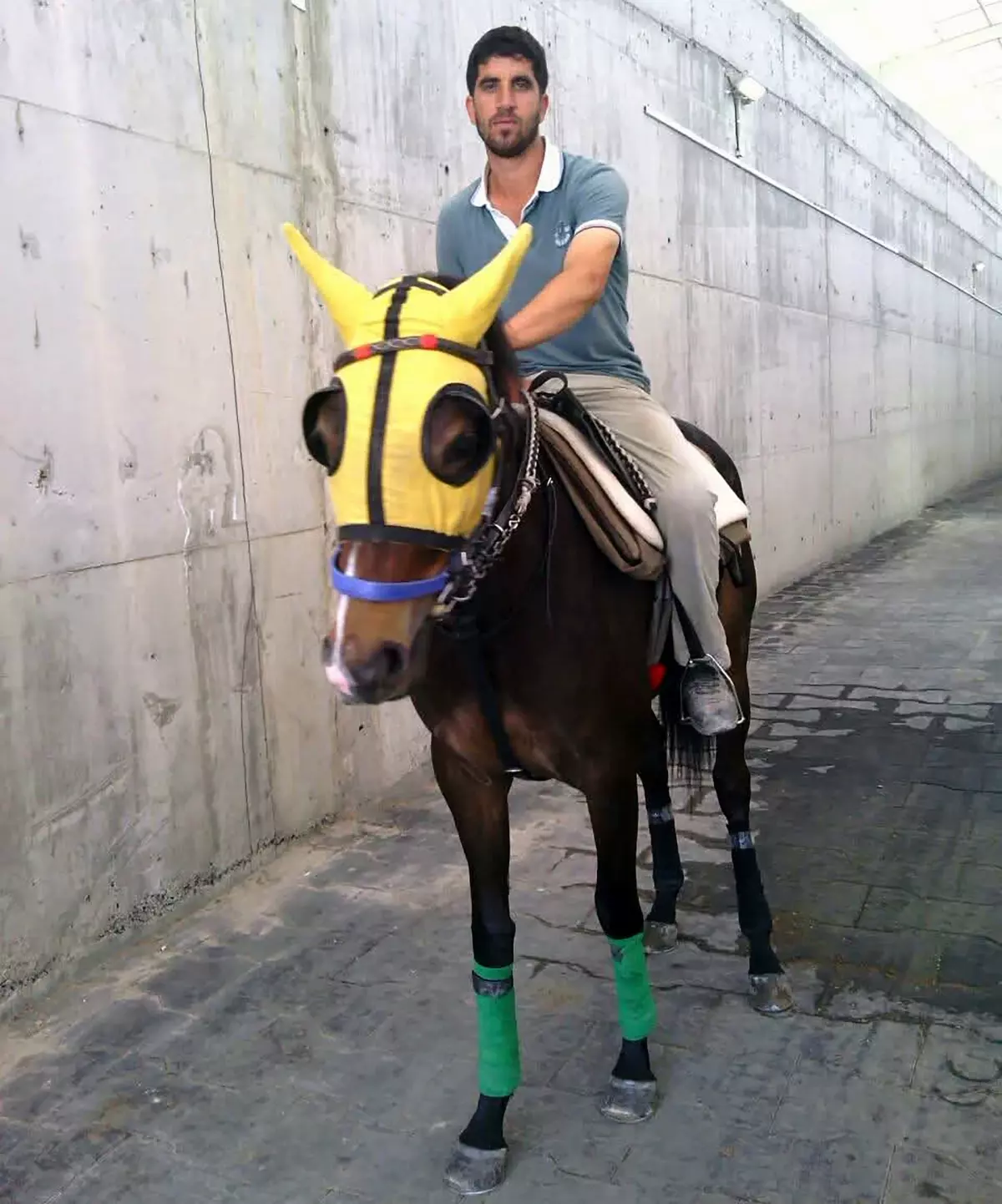Adana’da Trajik Kaza: Seyis 8 Gün Savaş Verdiği Hayatını Kaybetti