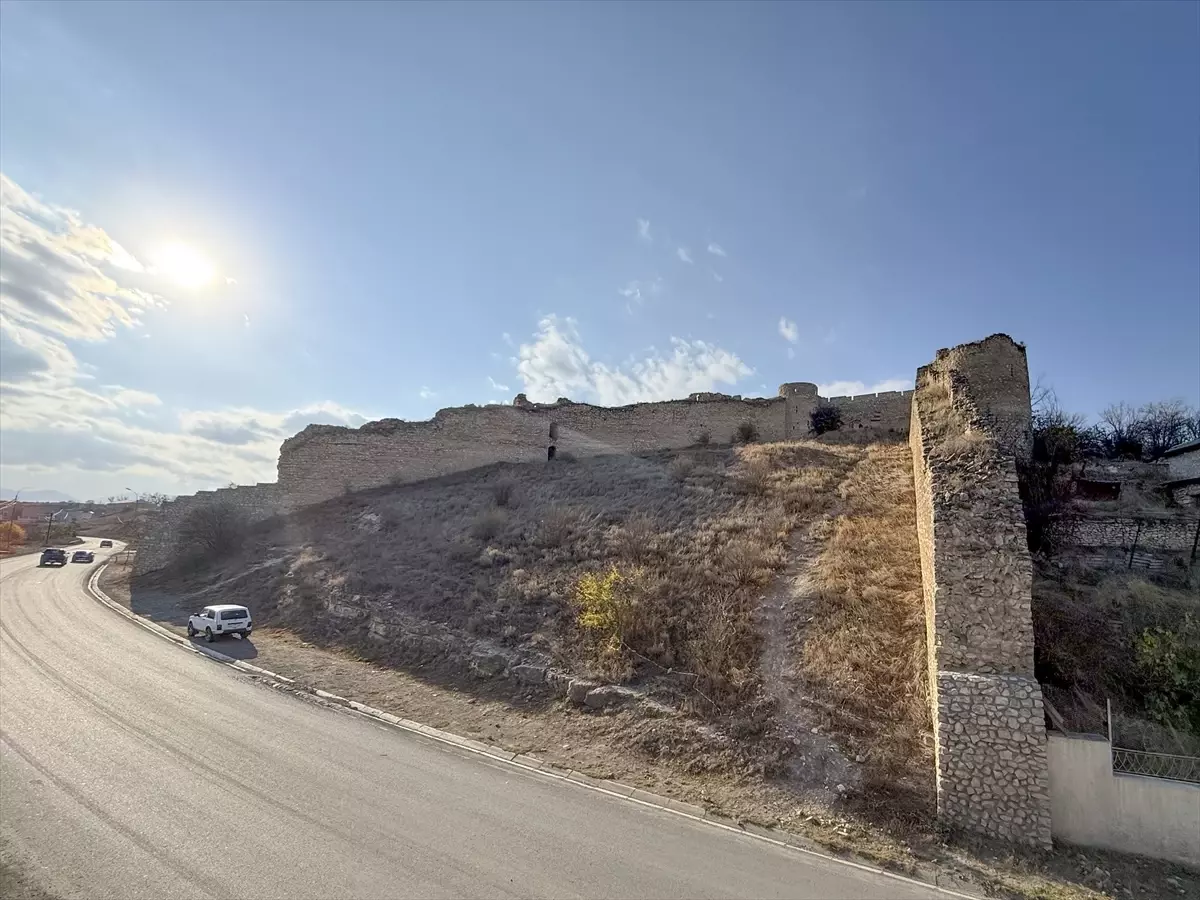 Askeran Kalesi, Restore Edilerek Turizme Kazandırıldı