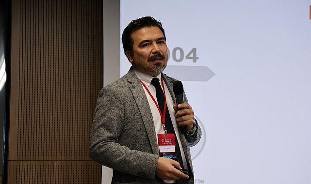 Bilişim Fuarı’nda güncel teknolojiler masaya yatırıldı