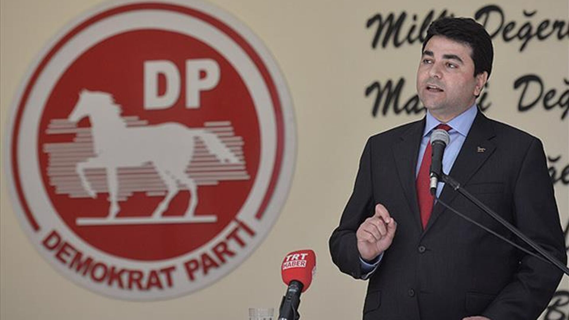 Demokrat Parti, TBMM’deki ‘Milli Dayanışma, Kardeşlik ve Demokrasi Komisyonu’ndan çekildi