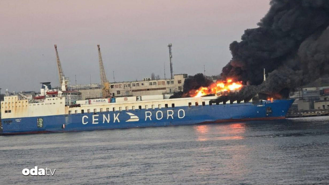 Balistik füze Türk gemisini vurdu