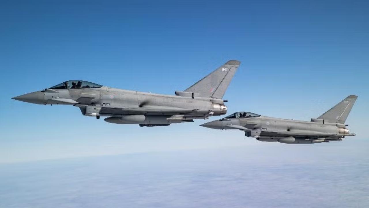 İngiliz uçakları İsrail’e göz oldu