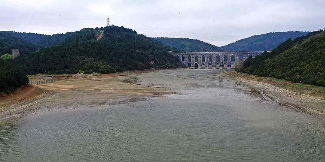 İstanbul gece sağanak yağışa teslim oldu: Barajlardaki son durum belli oldu