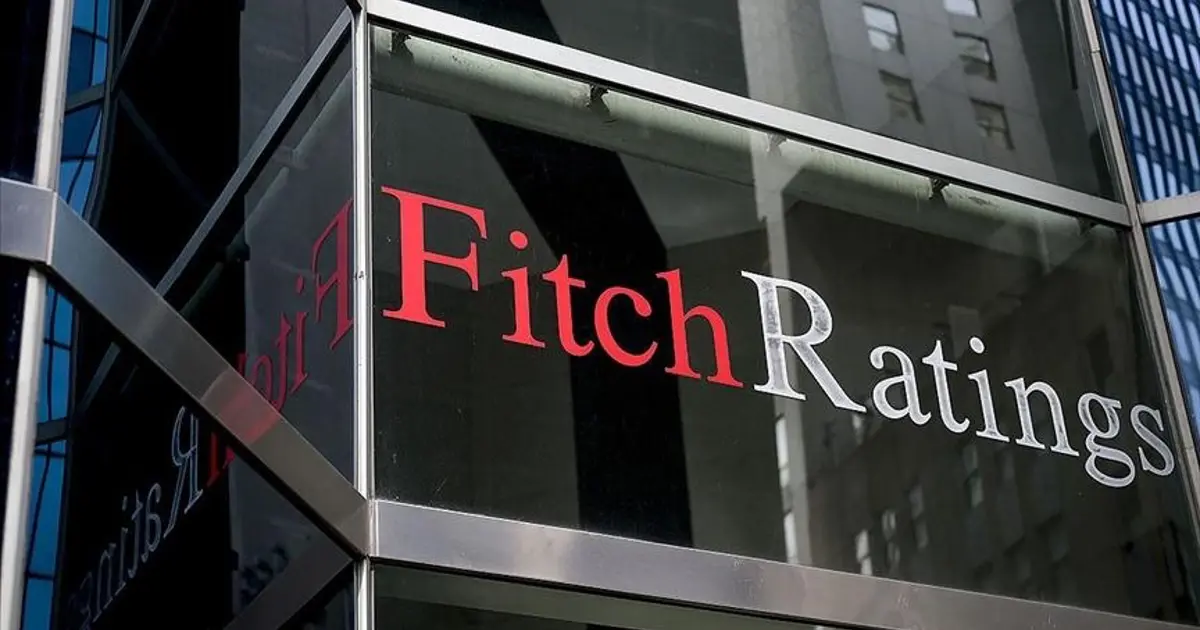 Fitch, 9 Türk bankasının kredi notu görünümlerini yükseltti