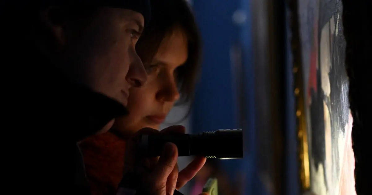 Enerji hatları çöktü, Kiev metrosu kapandı