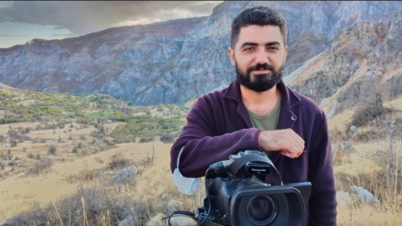 Tutuklanan gazeteci dayanışma çağrısı yaptı